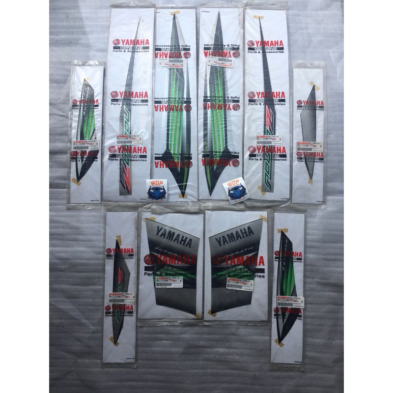 Striping Nouvo z original hitam sticker nouvo striping nouvo list body nouvo z 2005 hitam original