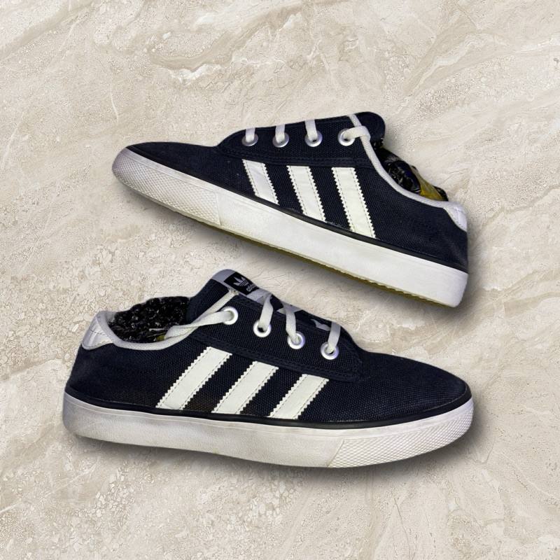 adidas casual kiel