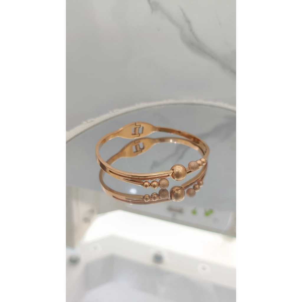 Gelang Titanium lapis emas