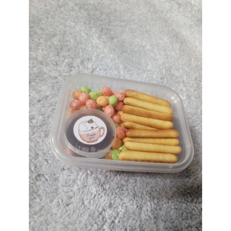 

nyamnyam stik biskuit toping choco crunchy