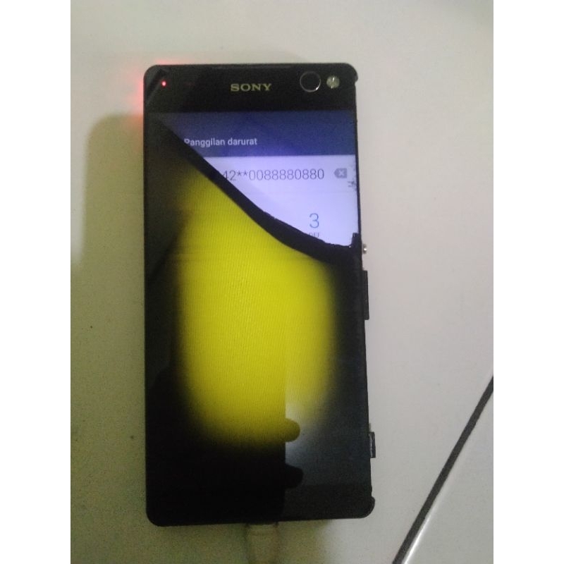 Sony c5 ultra dual munus lcd