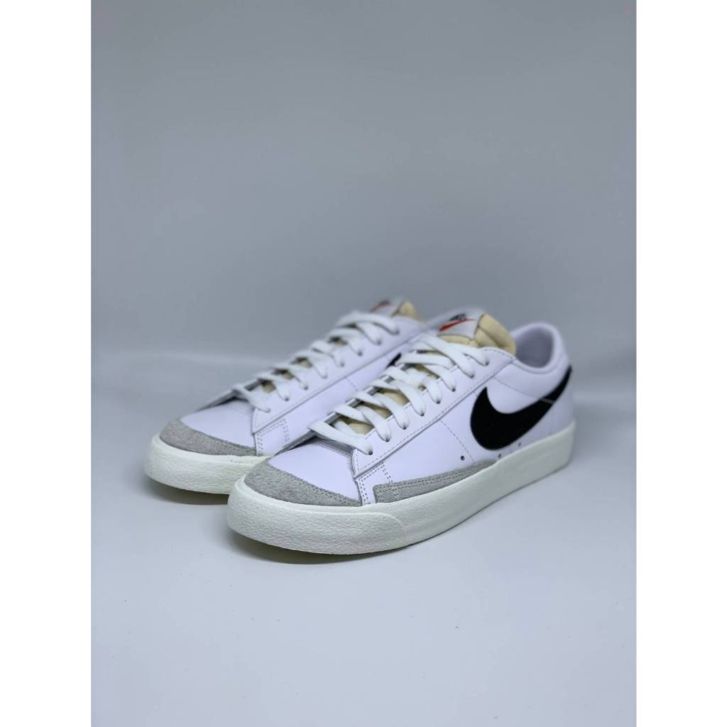 Sepatu nike pria original baru (Nike Blazer Low '77 Vintage White Black)