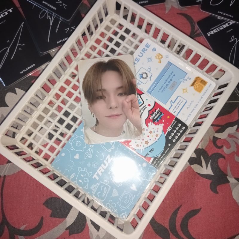 [TREASURE] PHOTOCARD YOSHI BENEFIT FANSIGN FS IN JAKARTA OFFICIAL