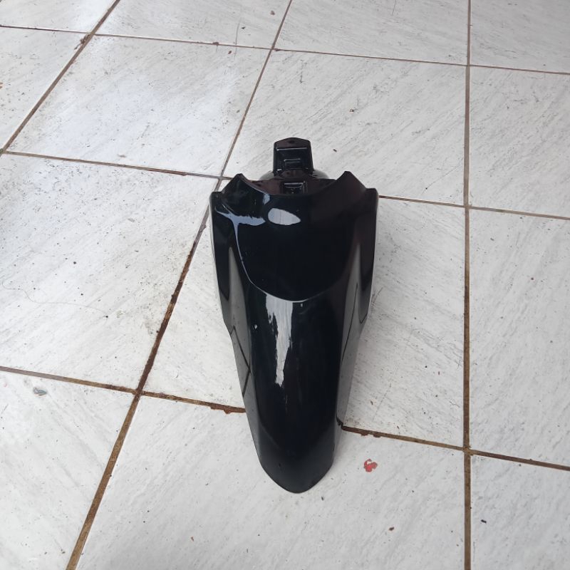 spakbor depan Vario 125 new original
