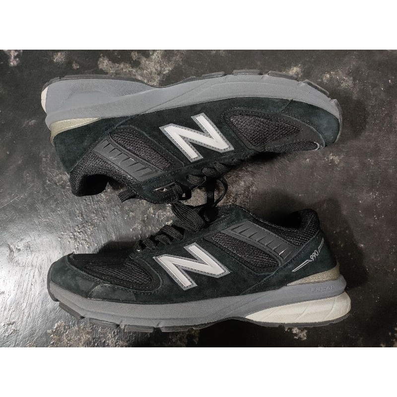 Sepatu New Balance 990 v5 second