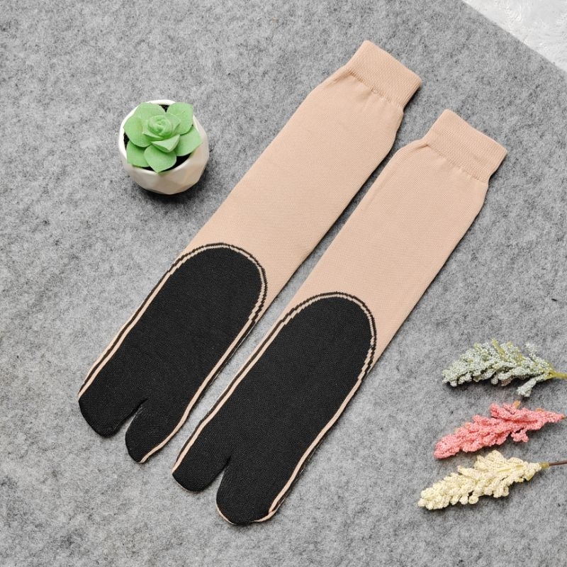 Kaos Kaki Telapak Hitam / Kaos Kaki Muslimah / Kaos Kaki Jari / Kaos Kaki Jempol / Kaos Kaki Wanita