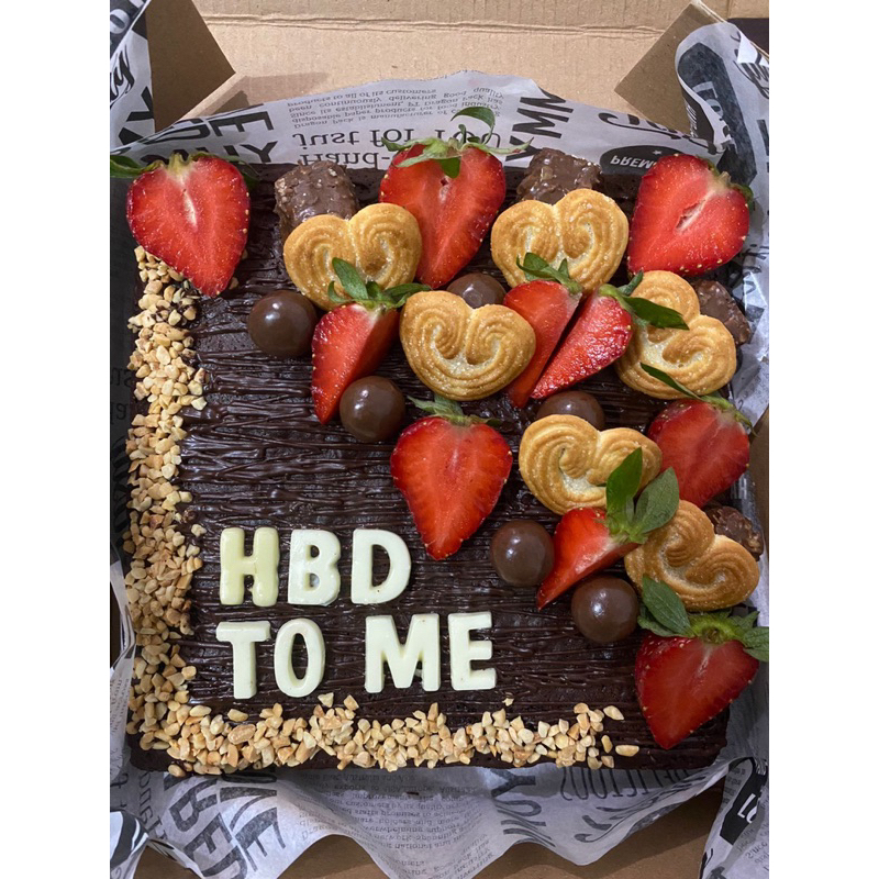 

brownies momyeshbakery custom hias ultah(tulis dipesan)