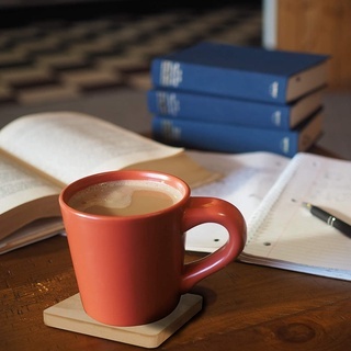 Tatakan gelas /Tatakan gelas kayu/tatakan gelas kayu pinus