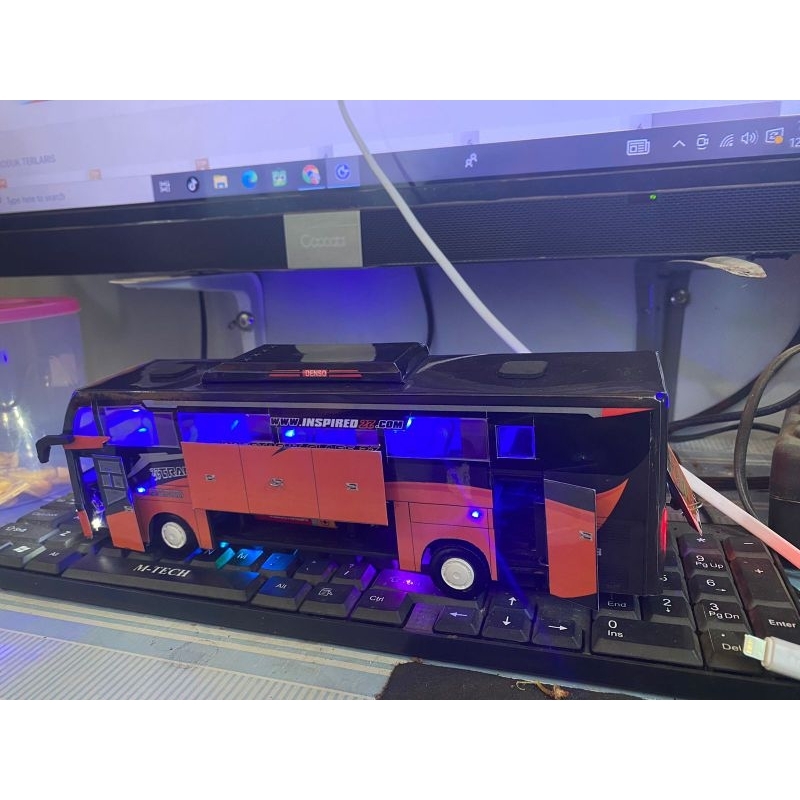 Miniatur bis murah 27 trans jetbus 5