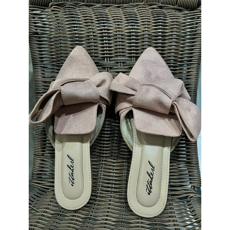 Ittaherl Preloved Mules size 39 Sandal