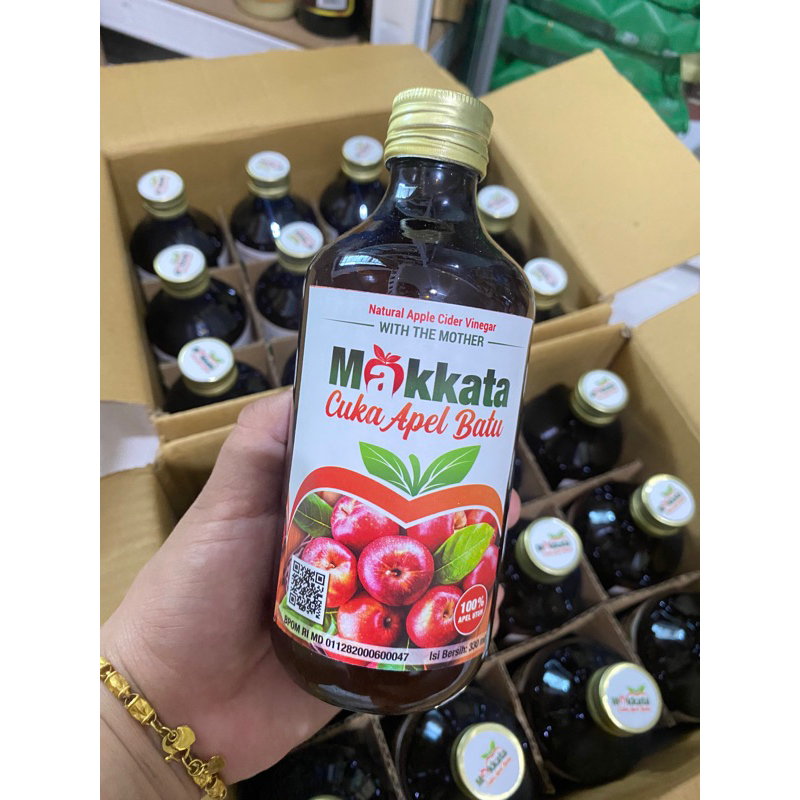 

Cuka Apel Batu Malang MAKKATA Organic Apple Cider Vinegar With Mother Original 330ml