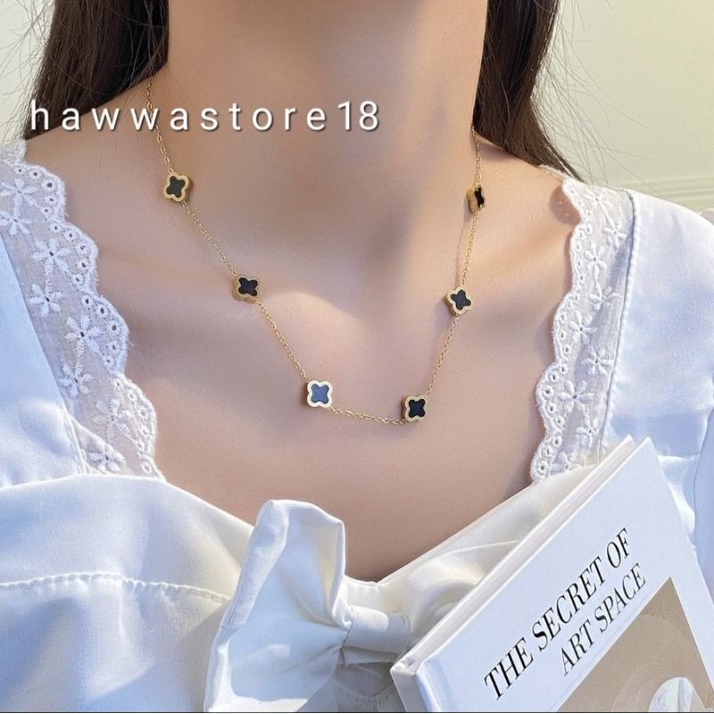 KALUNG TITANIUM WANITA RANTAI CLOVER HITAM PUTIH KALUNG WANITA KOREA MODEL TERBARU