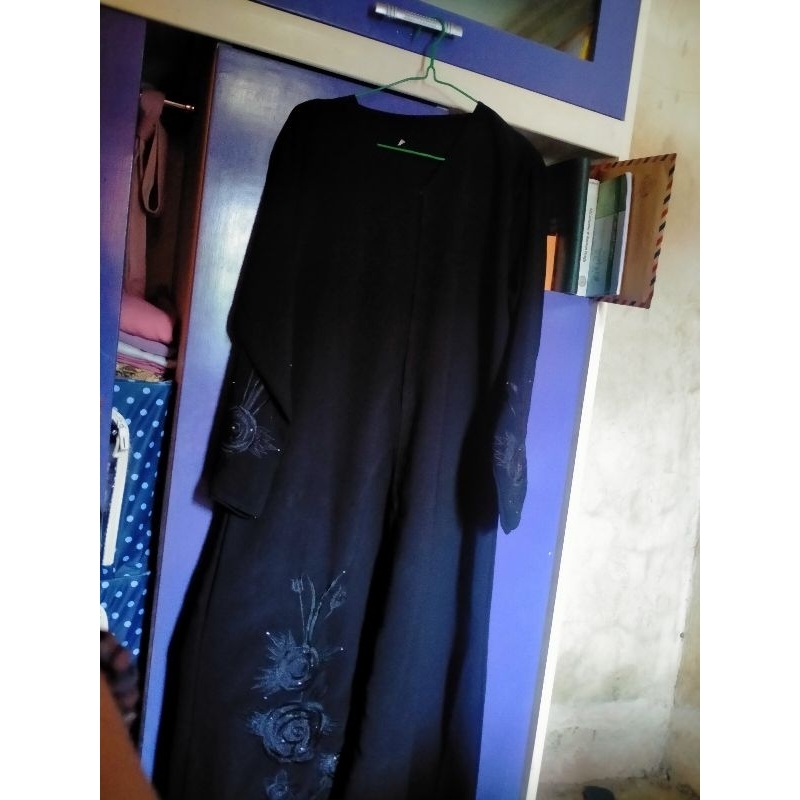 {PRELOVED} GAMIS ABAYA HITAM