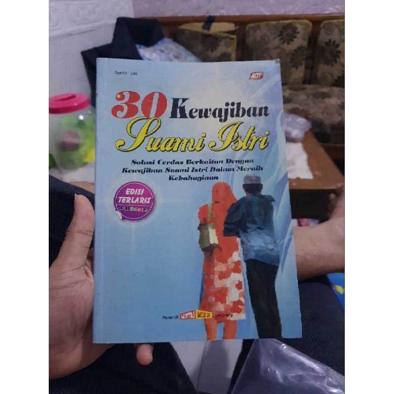 30 Kewajiban Suami Istri Oleh.Syekh Ilyas