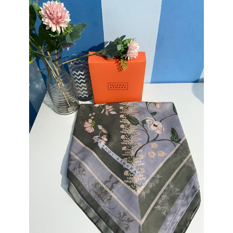 PRELOVED PELANGI ASMARA SCARF