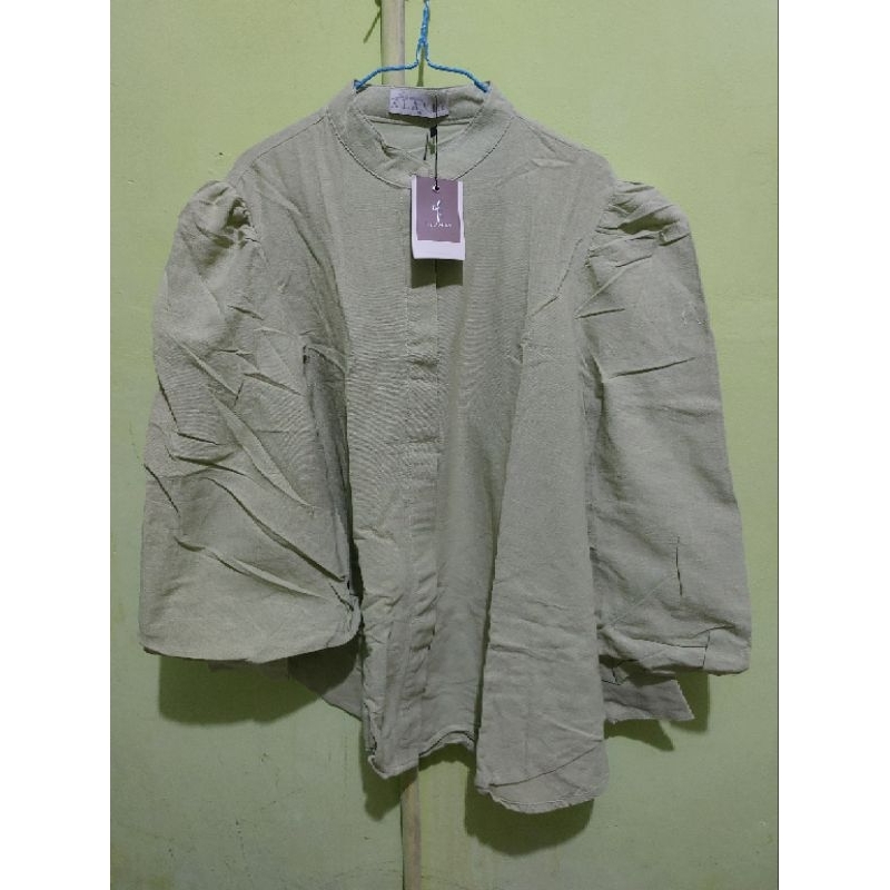 ashley blouse wearing klamby