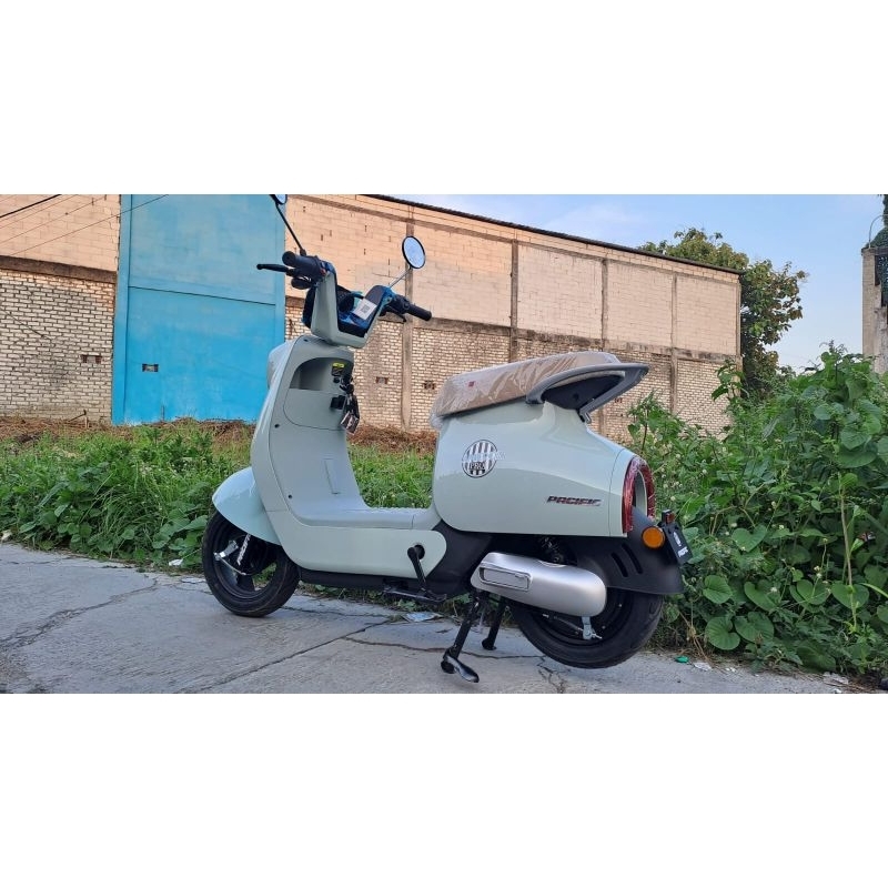 SEPEDA LISTRIK PACIFIC CAMERON PRO