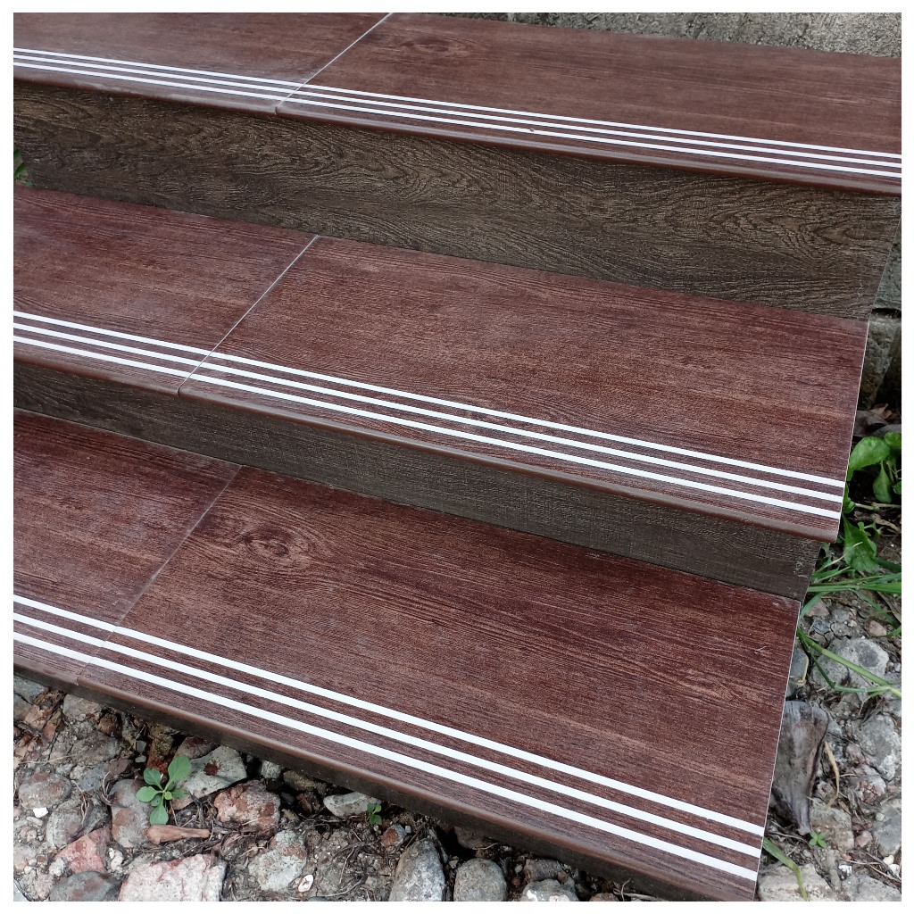 Stepnosing Granit 30x60 Motif Kayu Coklat Walnut Lantai Tangga Custom Pingul Original Granite Tile