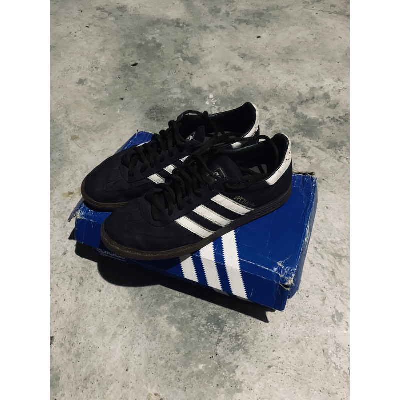 ADIDAS SPEZIAL