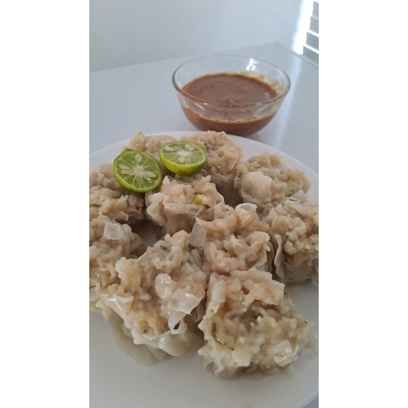 

SIOMAY IKAN TENGGIRI- Bumbu Kacang/ SIOMAY DEPOK/ SIOMAY IKAN FROZEN/ SIOMAY IKAN ASLI