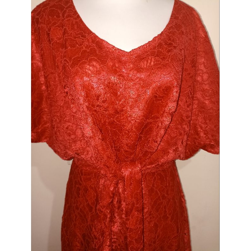dress brukat pita merah