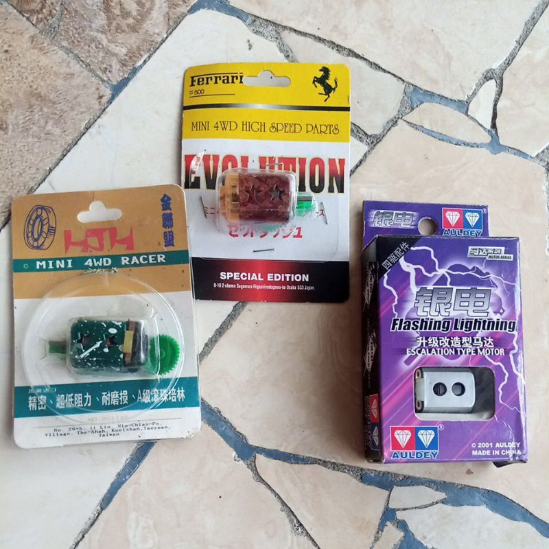Dinamo Tamiya chaobao/Auldey 1biji