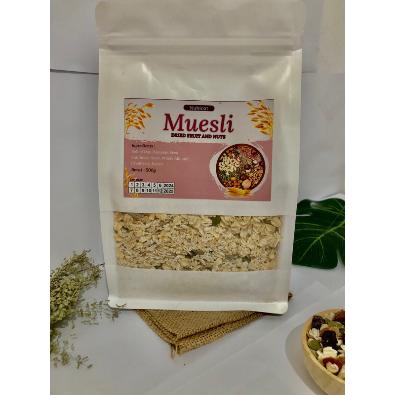 

Muesli dried fruit and Nuts 500gr ] with sereal sehat dan bergizi