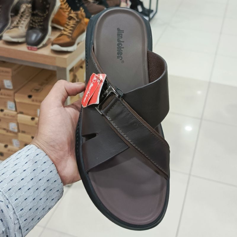 SANDAL PRIA JIM JOKER FLAT MOTIF TALI SILANG ORIGINAL KEKINIAN  STOCK TERBATAS