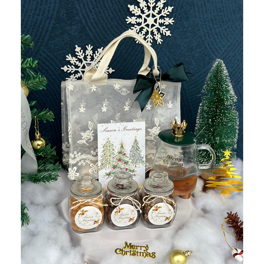 

Jangan Sampai Kehabisan GRACE AHampers NatalREADY STOCKChristmas Hampers