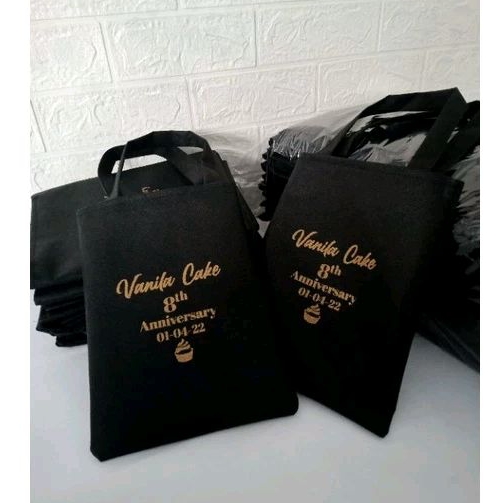 

Tas Souvenir Ultah 20*25 cm Sablon
