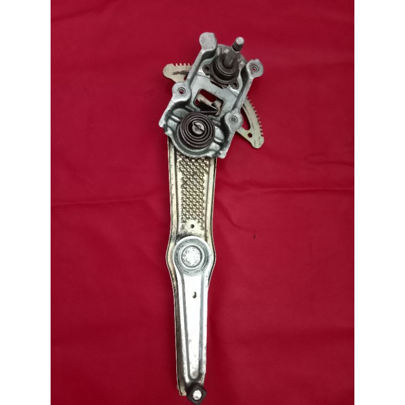 Regulator kaca Toyota Vios gen 2 kiri depan