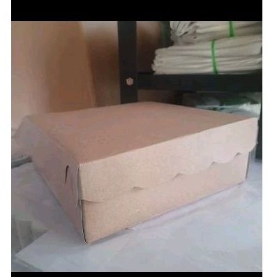 

DUS KUE / DUS NASI KOTAK R 8 / DUS COKLAT