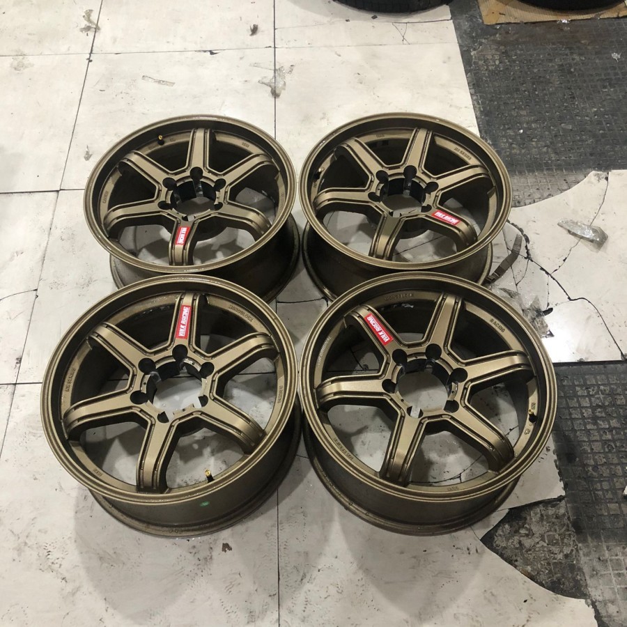 Velg Mobil Racing Variasi Ring 18 Lubang Pcd 6x139,7 MINAS HSR R18X8 6X139,7 ET15