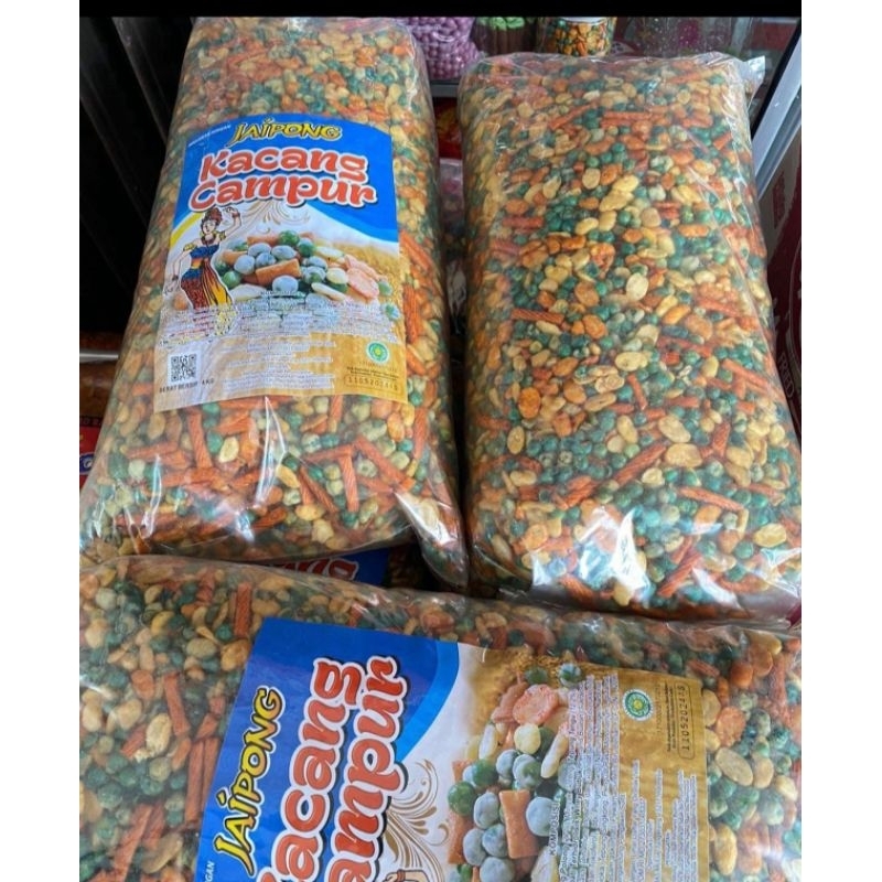 

kacang campur /kacang mix 250g ,500g