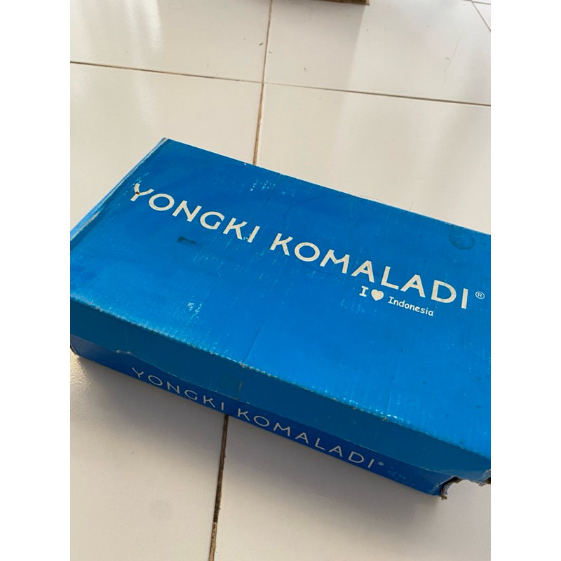 Yongki Komaladi Sepatu Wanita - 38