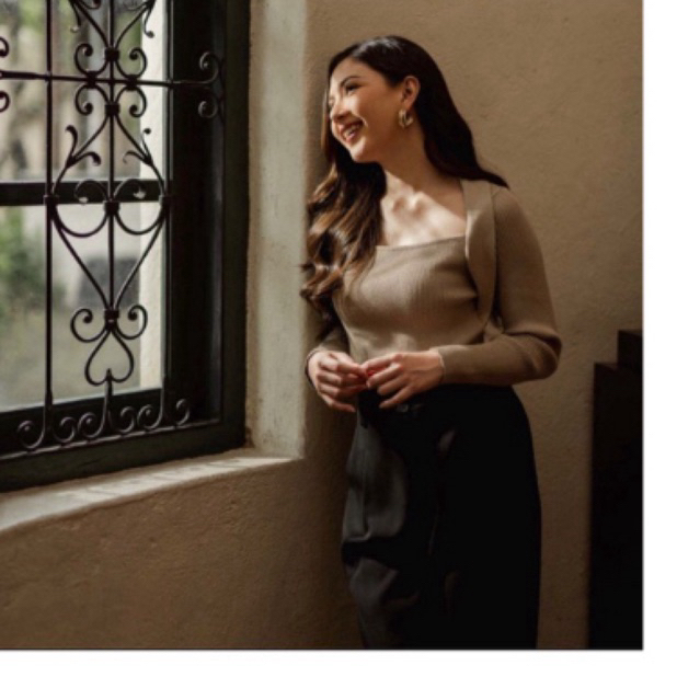 this is april x jessica mila knit preloved