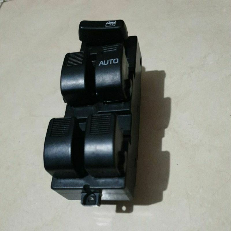 Saklar Power Window Avanza lama