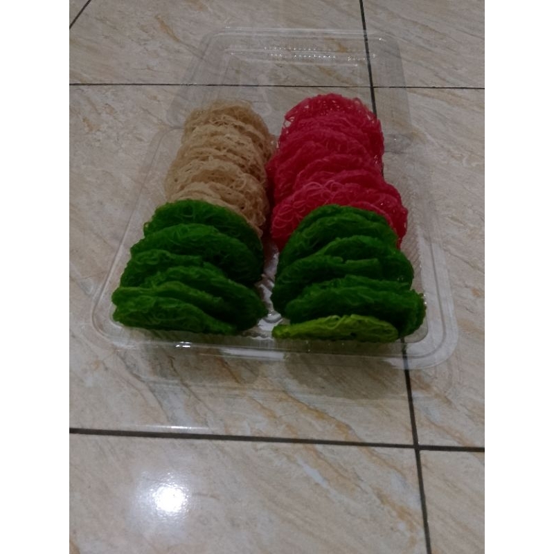 

Ranggining/Rangginang beras biasa 500gr ( mentah siap goreng)