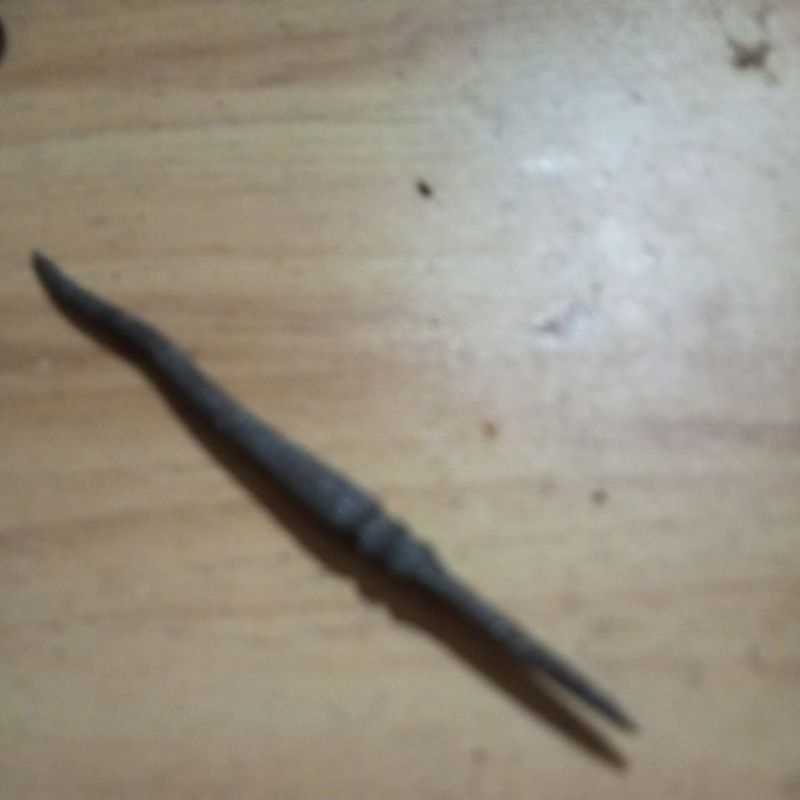 Pusaka jimatan cacing kanil sepuh tangguh estimasi Majapahit akhir