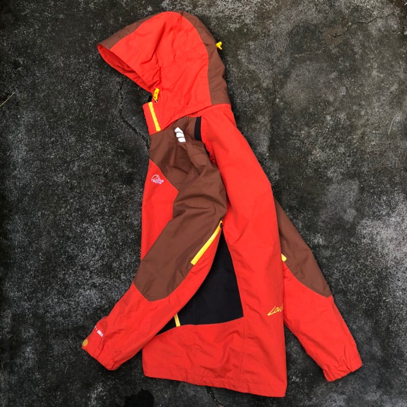 outdoor lowe alpine gorpcore bekas second not arcteryx