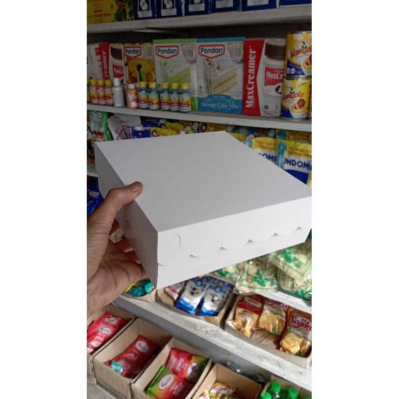 kotak kue/box makanan/kotak nasi ukuran 22x22