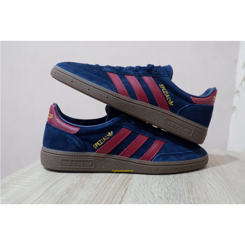 ADIDAS HANDBALL SPEZIAL DARK BLUE BURGUNDY GUM ART IE5308