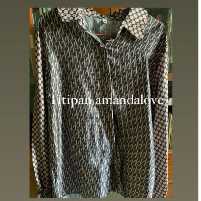PL monogram shirt Vanilla Hijab L