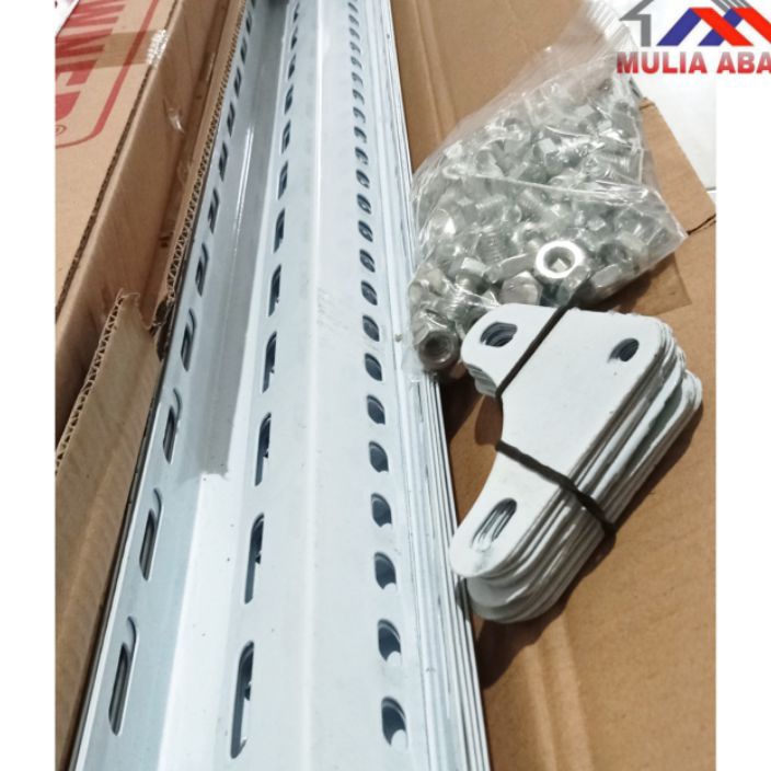 LSXN9549 TERMURAH Besi Siku Lubang 13mili Owner Putih Owner Putih  Besi Siku Lubang Putih