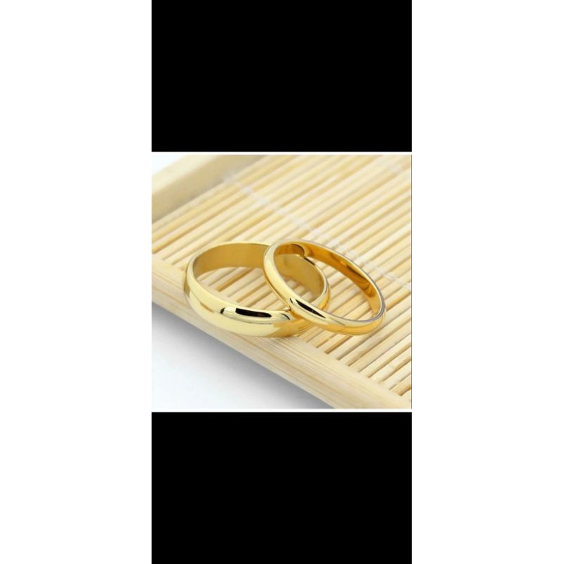 Cincin Wanita Titanium Polos Gold