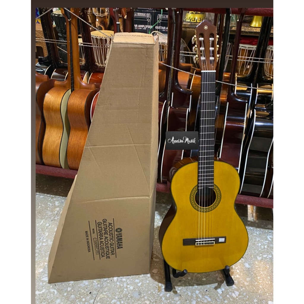 GITAR AKUSTIK YAMAHA C390 / C 390 GUITAR ACOUSTIC YAMAHA ORIGINAL