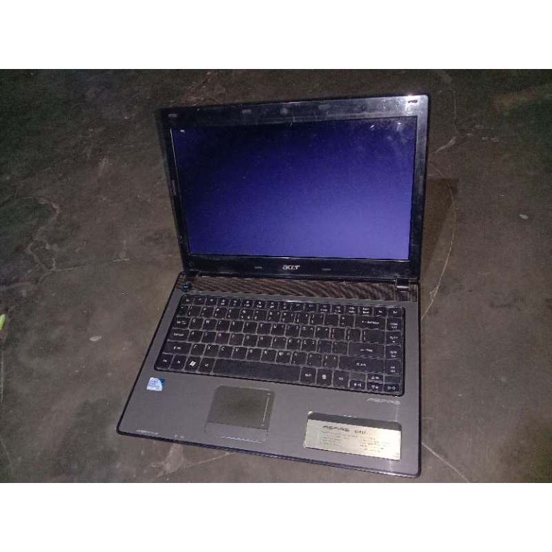 laptop Acer aspire 4741z bekas minus blank biru.