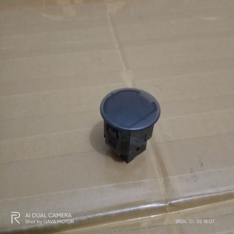 sensor bemper belakang datsun go original