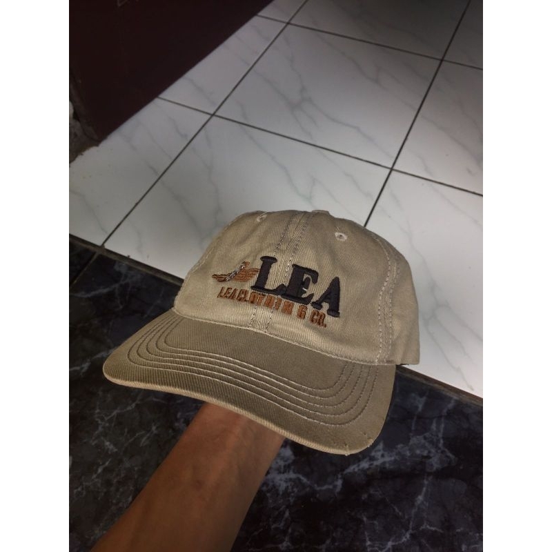 TOPI LEA ORIGINAL