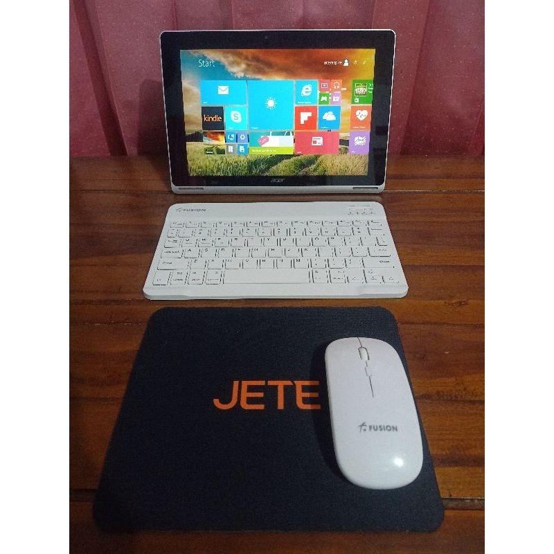 PC Tablet Windows Acer Aspire Switch Second Bekas + Keyboard Bluetooth Fusion + Mouse Bluetooth Fusi